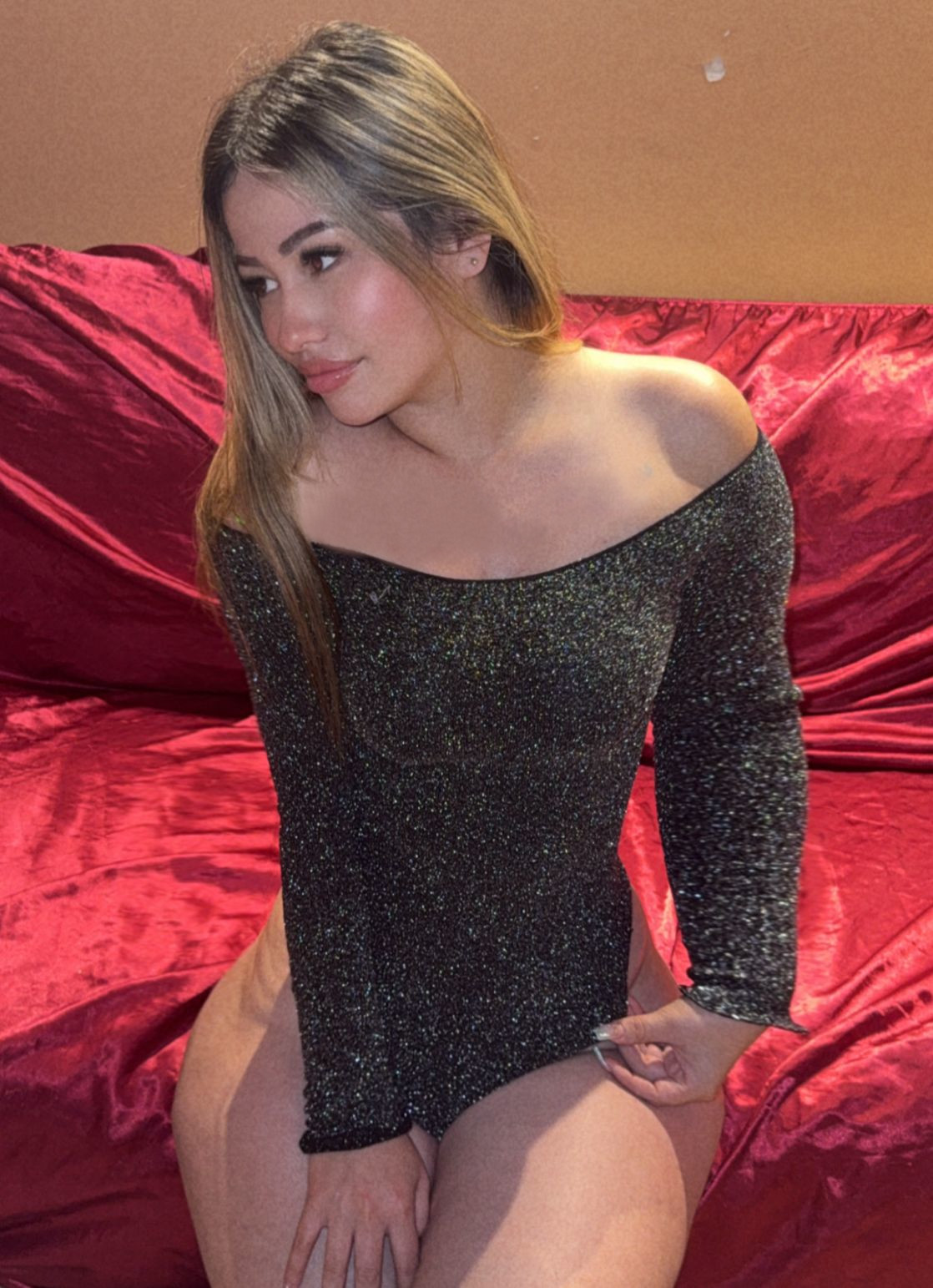 Escort - CRISTAL - Ibiza Tops